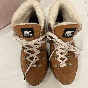 SOREL waterproof/snow boots